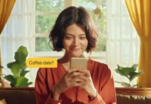 How to Make the First Move as a Woman A woman making the first move by requesting for date